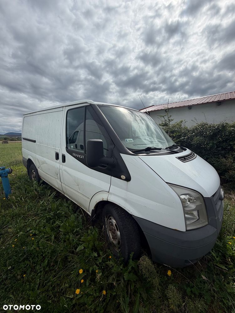 Ford Transit - 8