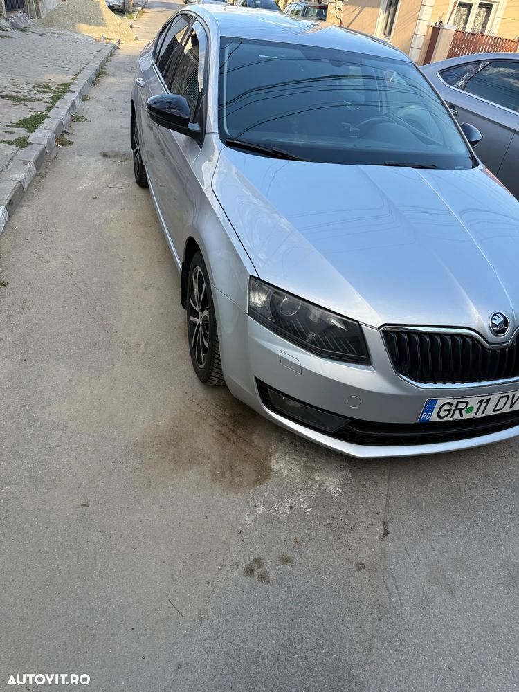 Skoda Octavia 1.6 TDI GREENLINE - 1