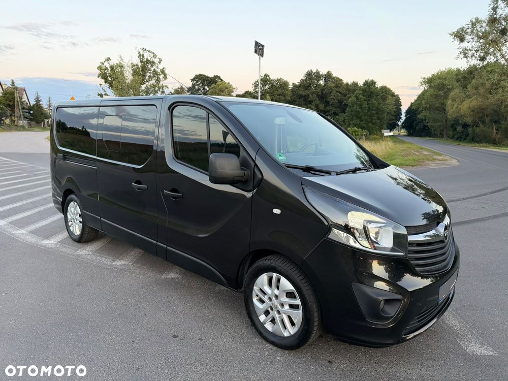 Opel Vivaro - 32