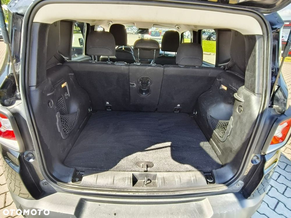 Jeep Renegade - 26