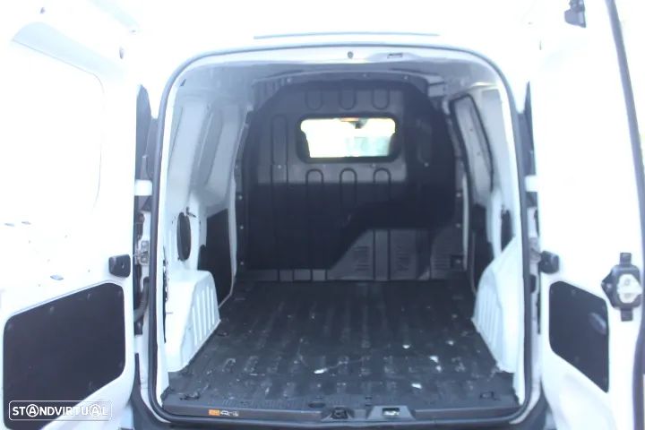 Renault EXPRESS - 21