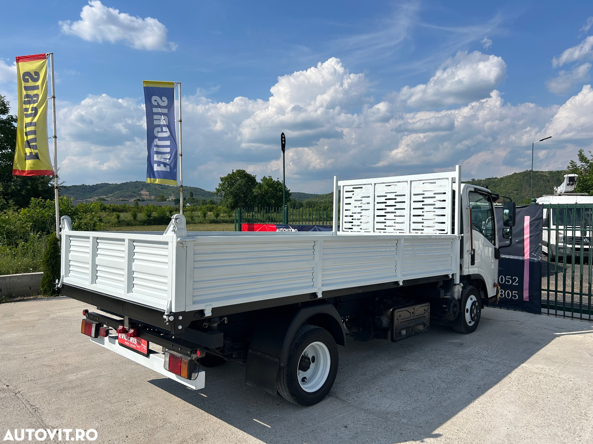 Isuzu N35 BASCULABIL 3 PARTI 4.2 m - 21