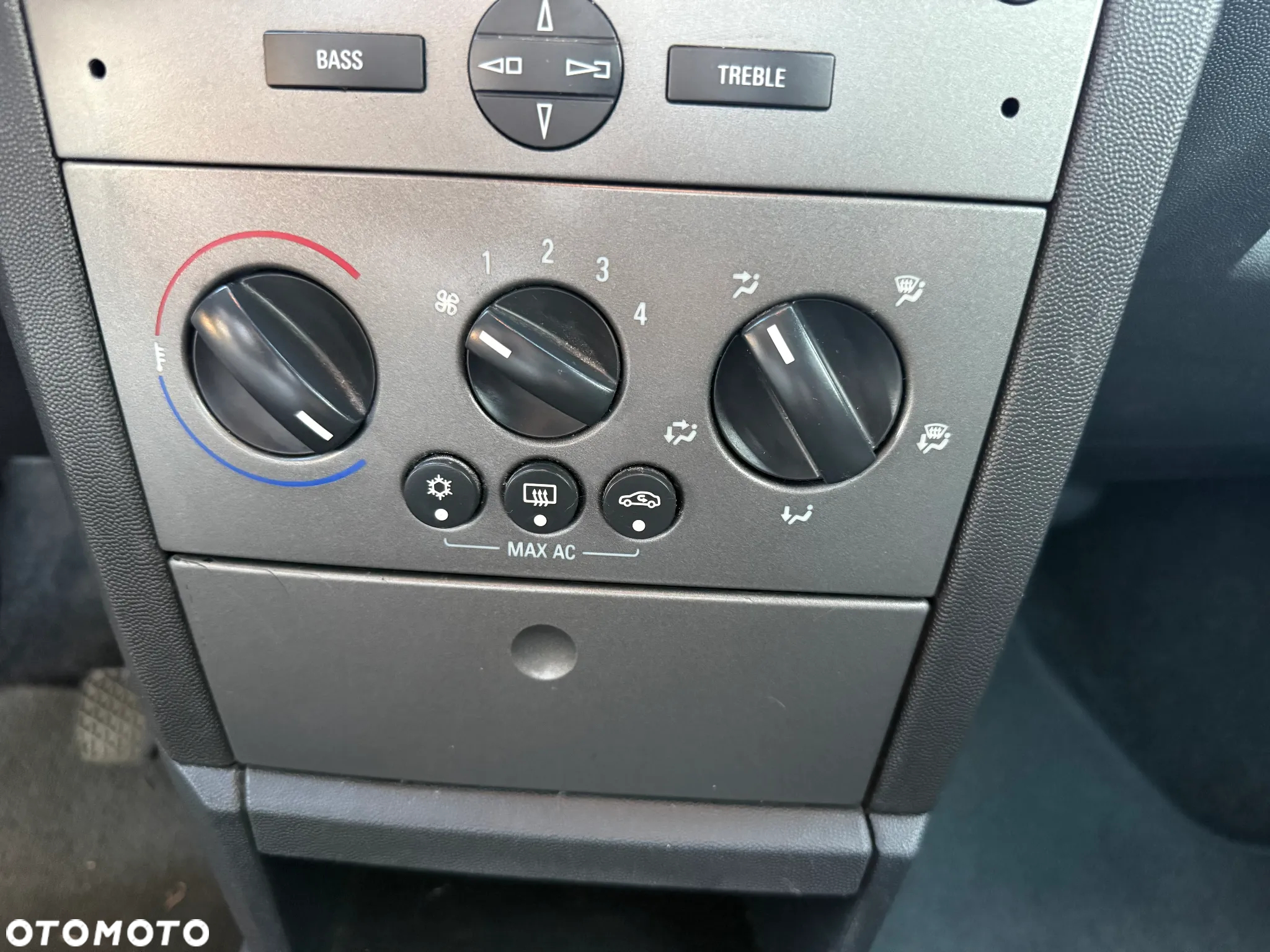 Opel Meriva - 25