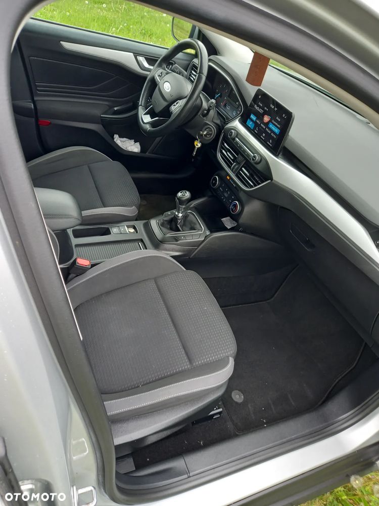 Ford Focus 1.5 EcoBlue Titanium X - 13