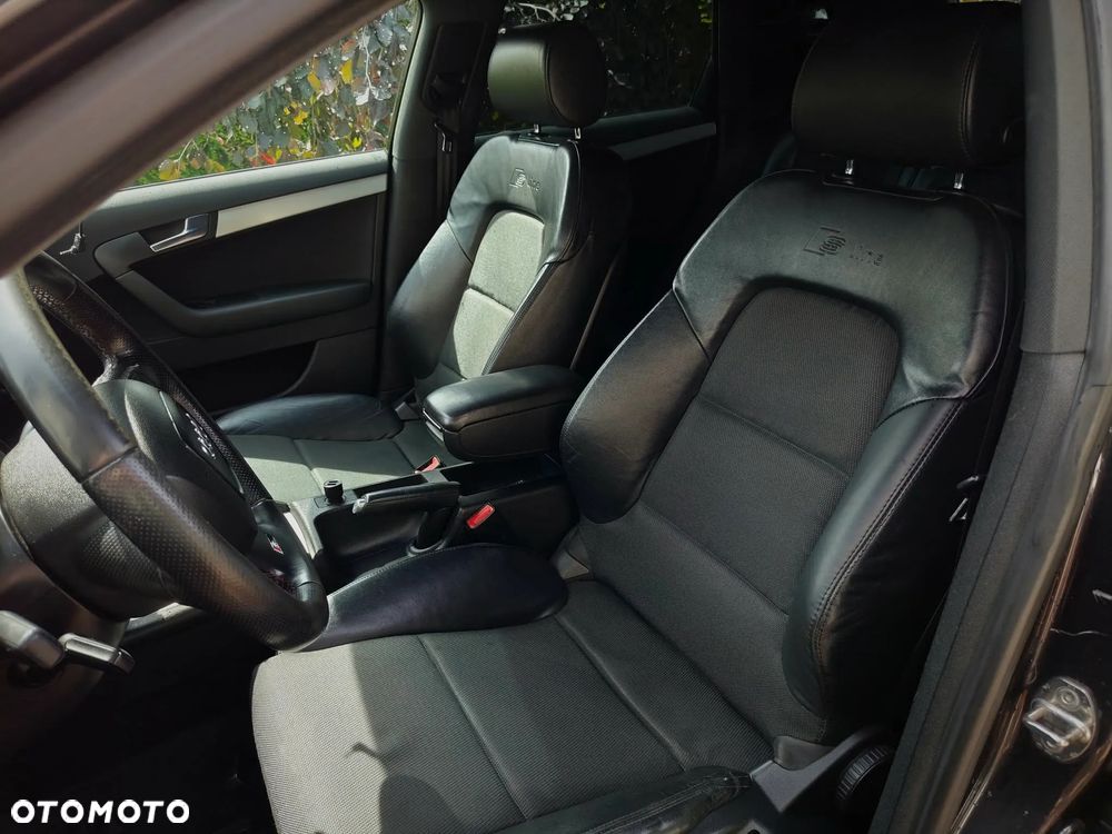 Audi A3 Sportback 2.0 TDI DPF Ambiente - 8
