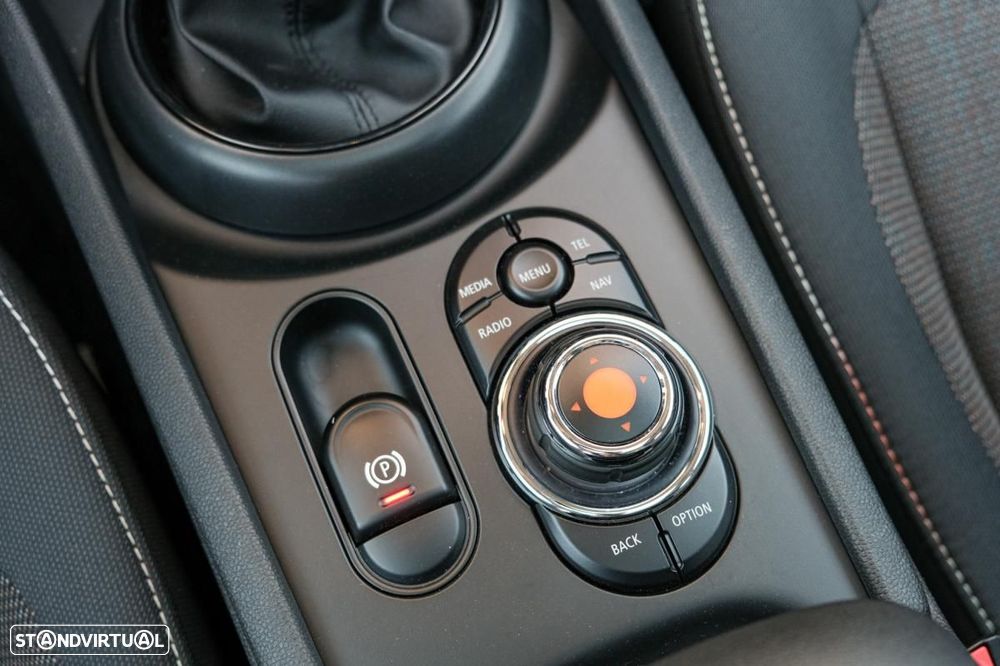 MINI Clubman One D - 21