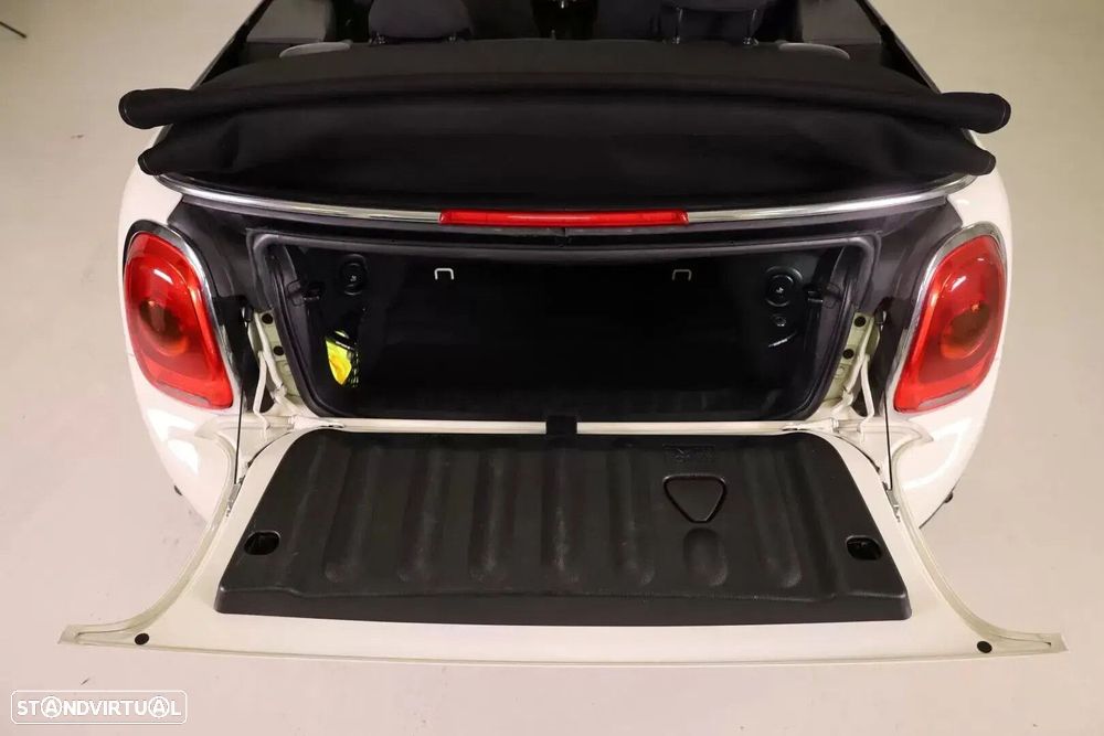 MINI Cabrio One - 21