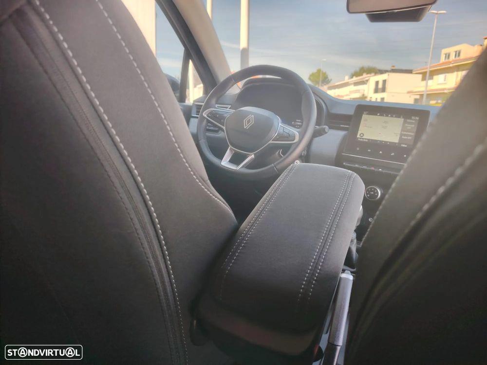 Renault Clio 1.5 Blue dCi Evolution - 22