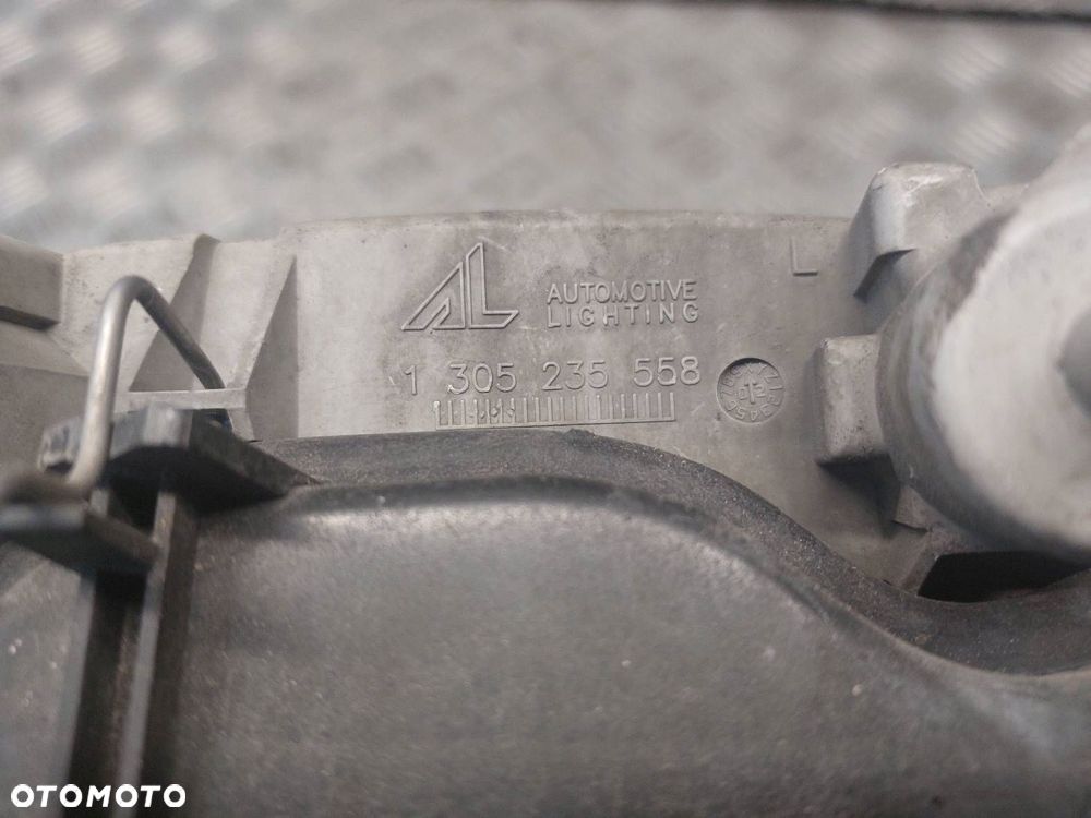 LAMPA LEWY PRZÓD ALFA ROMEO 147 I 0301186201 - 4