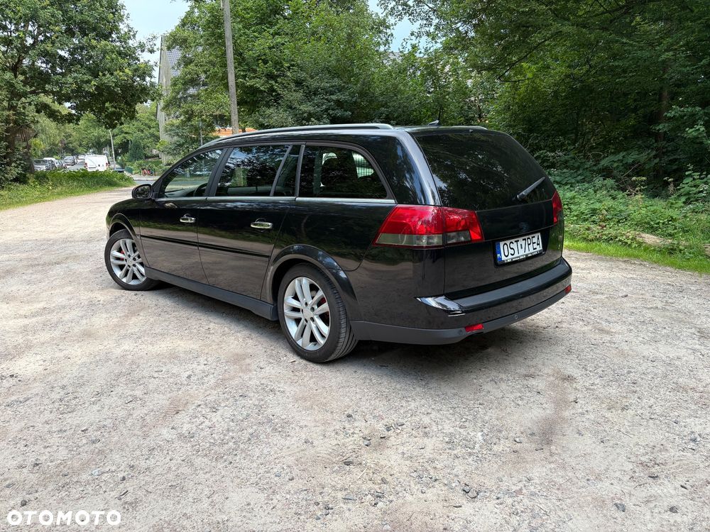 Opel Vectra 1.9 CDTI Cosmo ActiveSlelect - 4