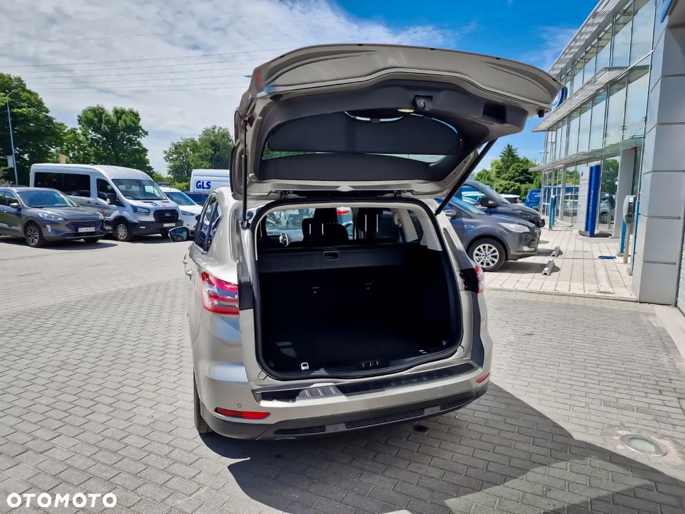 Ford S-Max 1.5 EcoBoost Titanium - 25