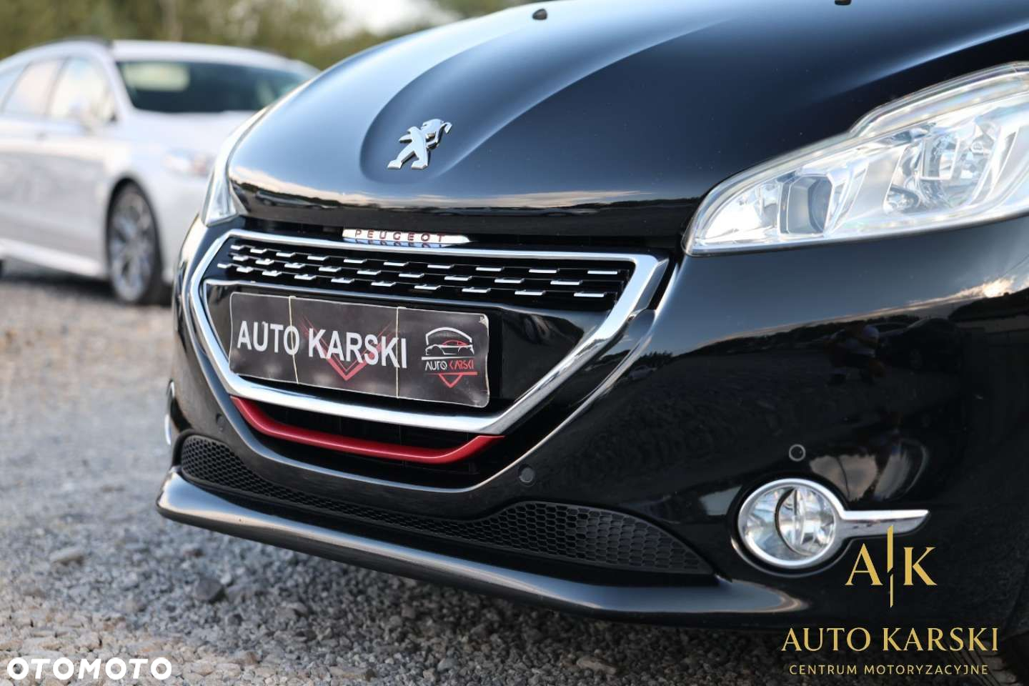 Peugeot 208 - 9