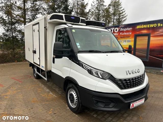 Iveco 35S16 chłodnia czterokomorowa - 15