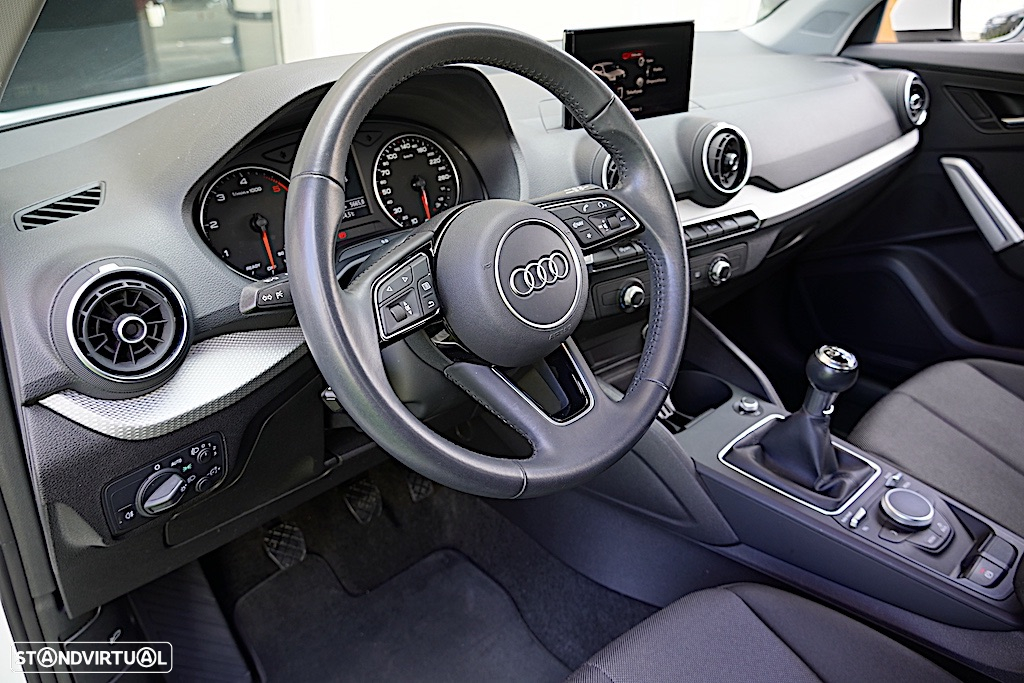 Audi Q2 30 TDI - 24
