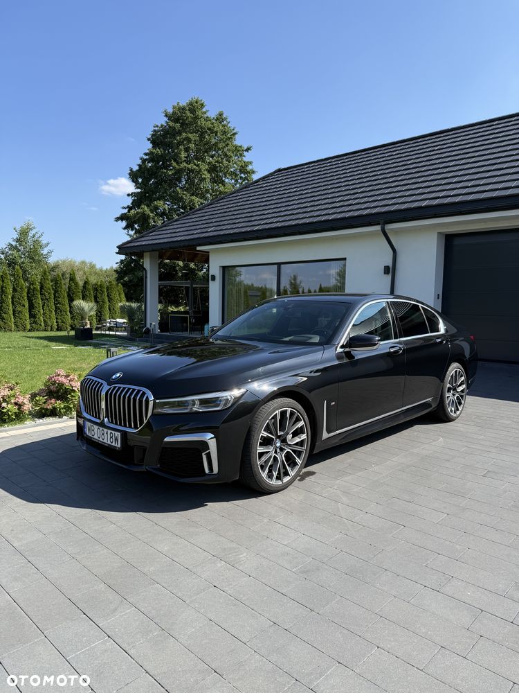 BMW Seria 7 730d xDrive mHEV sport - 2