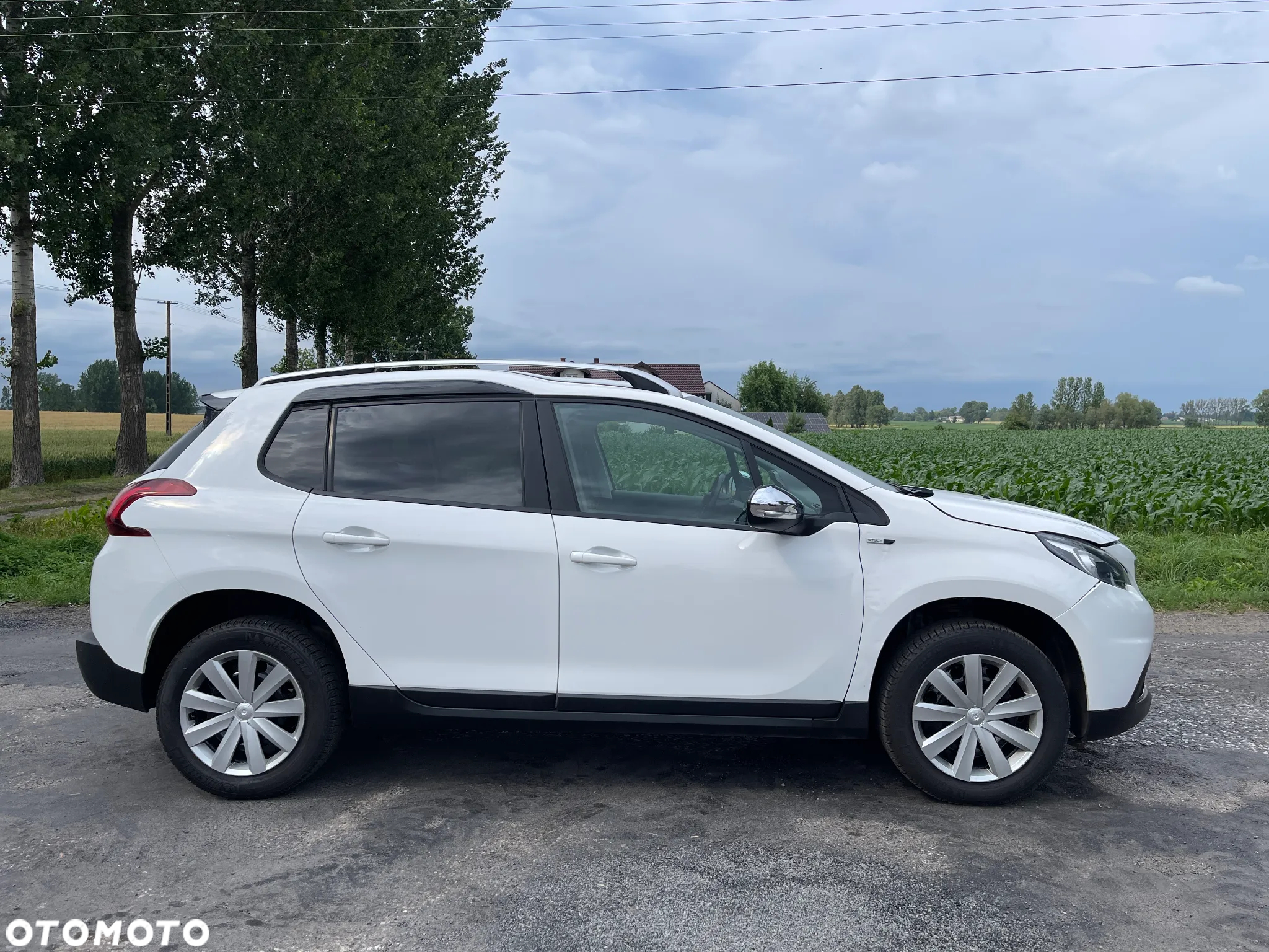 Peugeot 2008 1.2 Pure Tech Style - 3