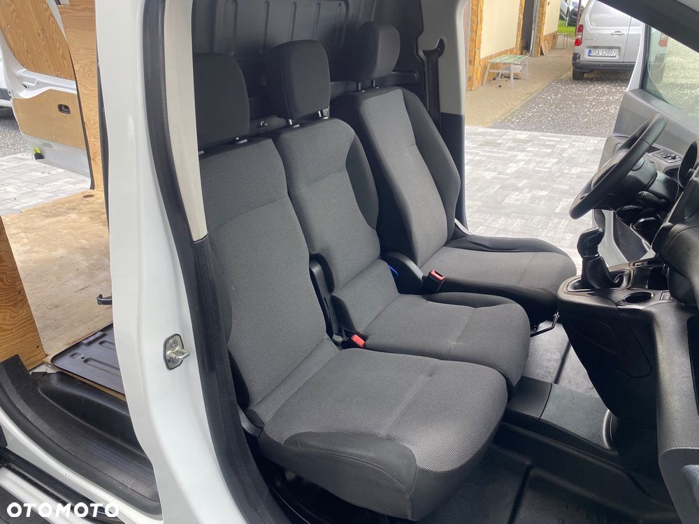 Citroën BERLINGO 1.6 HDI, MAX długi, 3-osobowy, klimatyzacja, zakupiony w salonie w Rzeszowie - 24