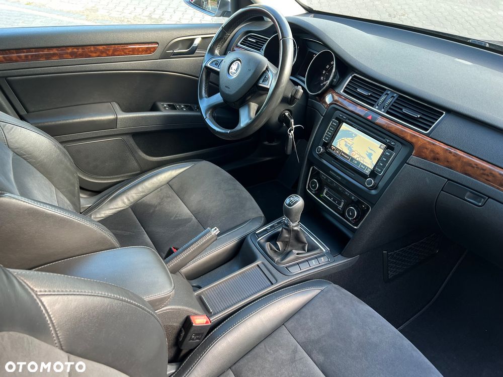 Skoda Superb 1.6 TDI Active Greenline - 27