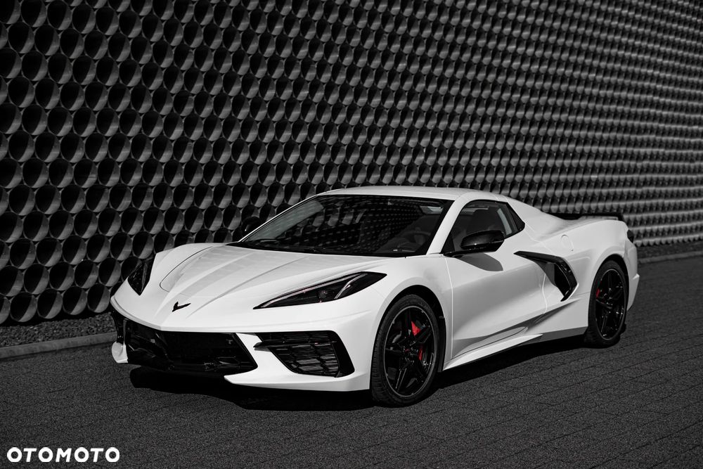 Chevrolet Corvette - 1