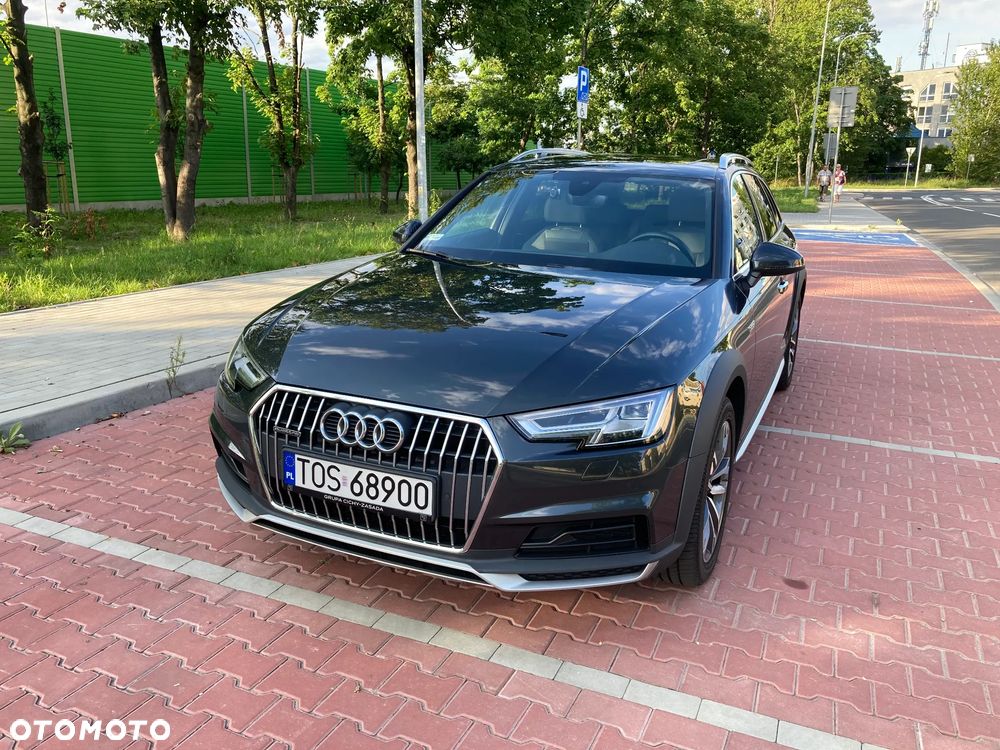 Audi A4 Allroad - 16