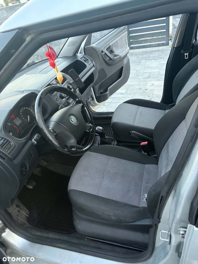 Skoda Roomster - 6