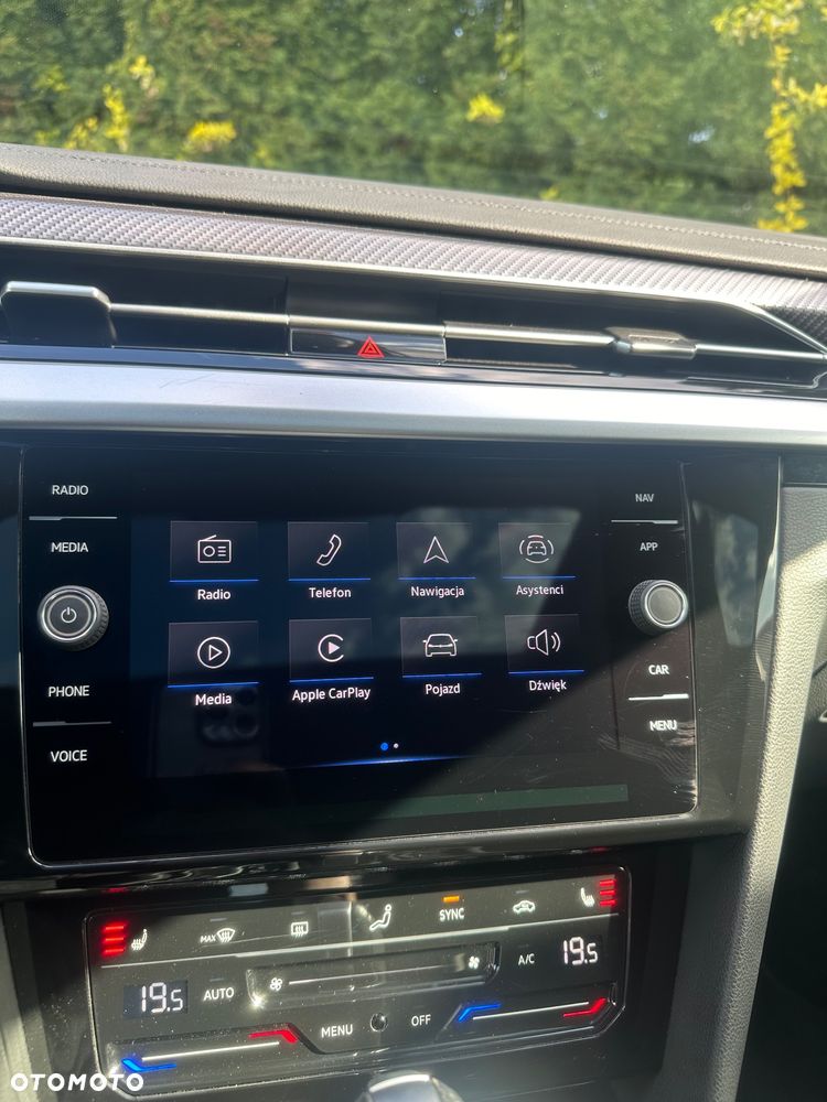Volkswagen Arteon 2.0 TSI DSG R-Line - 23