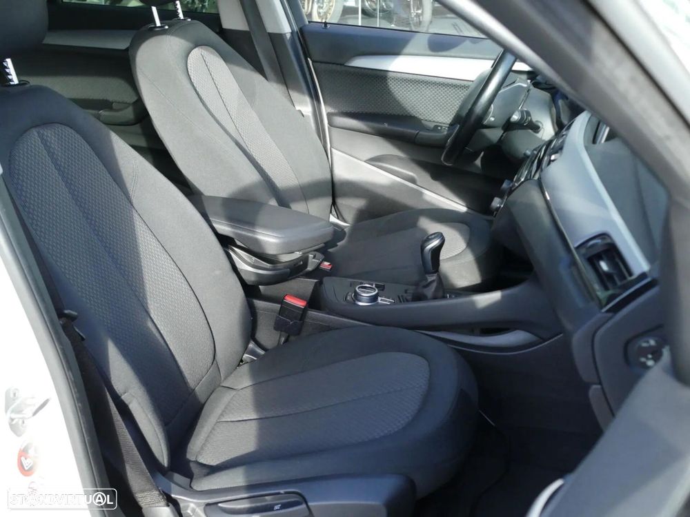 BMW X1 16 d sDrive Advantage - 33