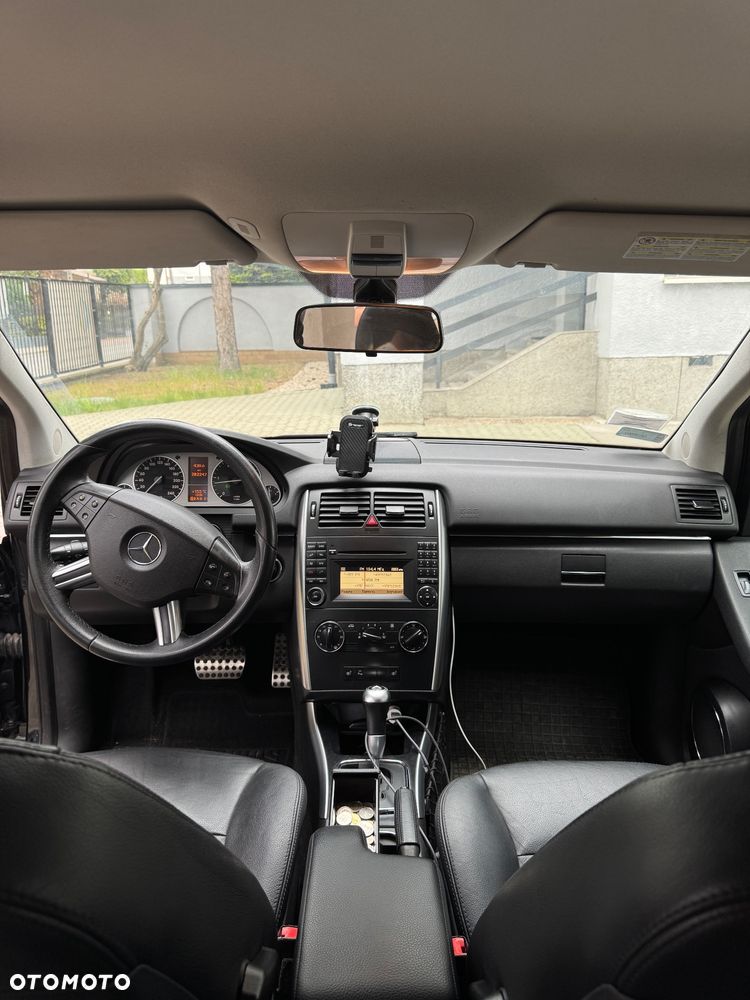 Mercedes-Benz Klasa B 180 CDI Autotronic - 9