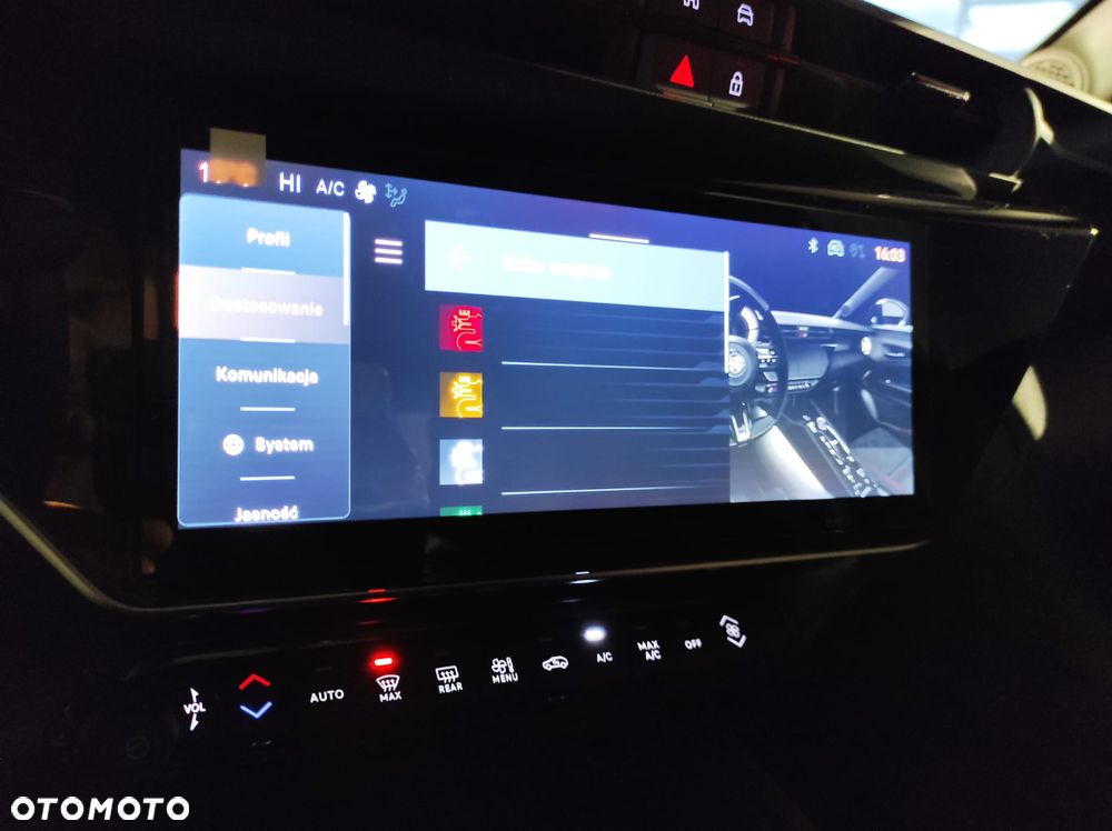 Alfa Romeo Junior 1.2 mHEV Ti eDCT - 21