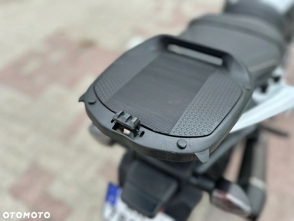 Honda CBF - 20