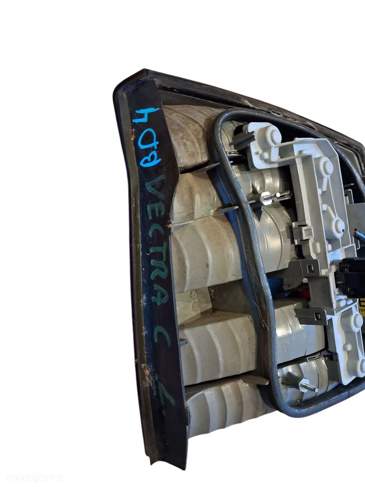 Lampa Tył Tylna Lampa Lewa Vectra C dymiona GTS 13157646 - 2