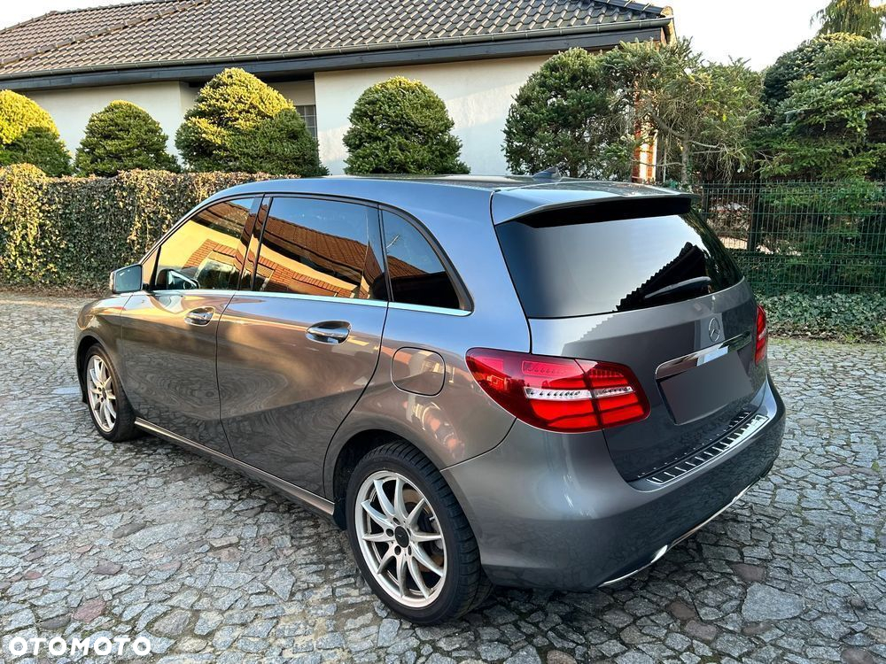 Mercedes-Benz Klasa B 200 (CDI) d 4Matic 7G-DCT Style - 5