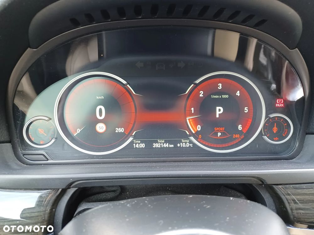 BMW Seria 5 535d Touring - 27