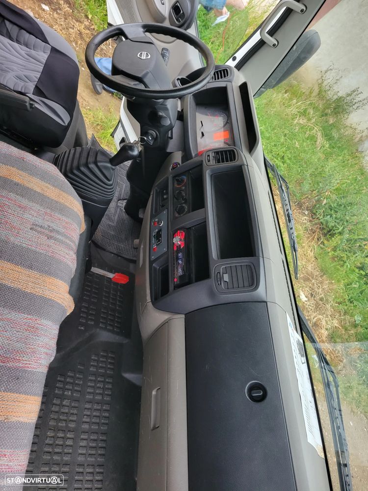 Nissan Cabstar NT400 - 9