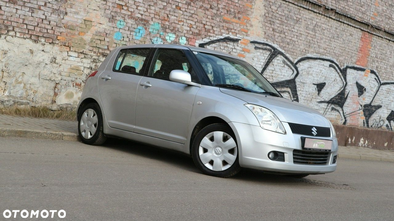 Suzuki Swift - 10