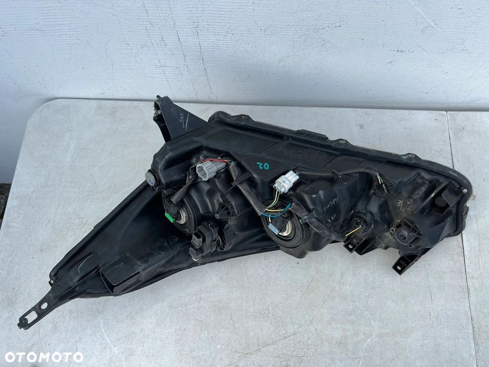 Lampa prawy przód Nissan Micra K14 260105FA0A - 4