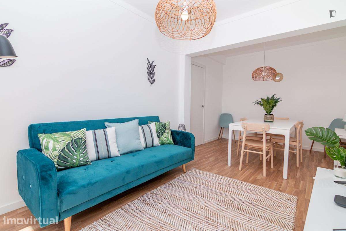 Apartamento com 3 quartos - localizado em Faro - Grande imagem: 3/24