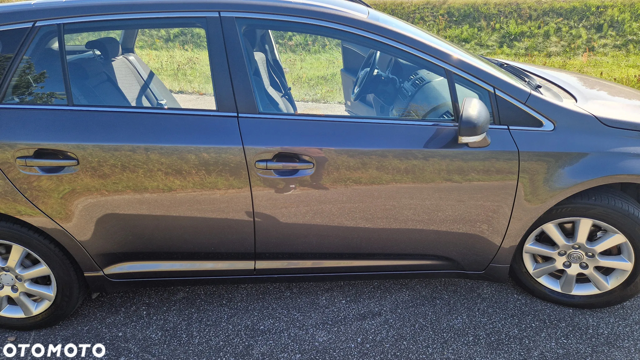 Toyota Avensis 1.8 Sol - 9