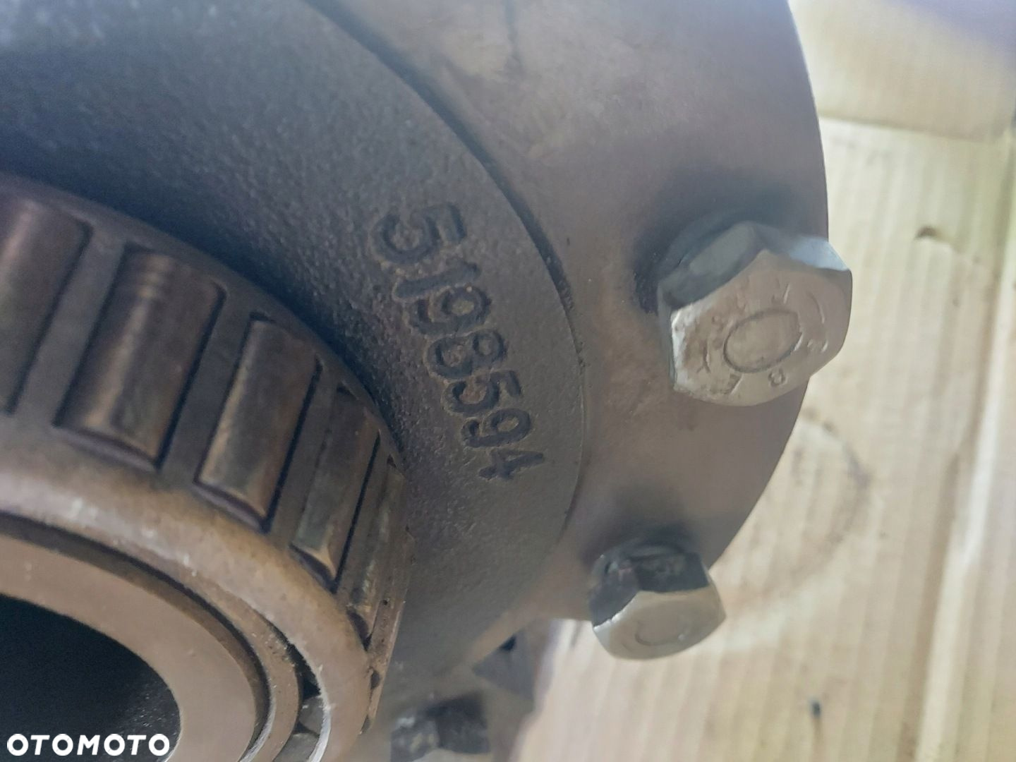 KOSZ PRZEDNIEGO NAPĘDU 51573090 47128251 CASE STEYR 6140 2012R - 2