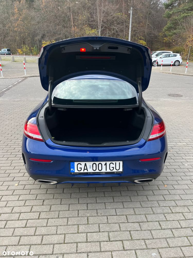 Mercedes-Benz Klasa C 200 4-Matic 9G-Tronic - 4