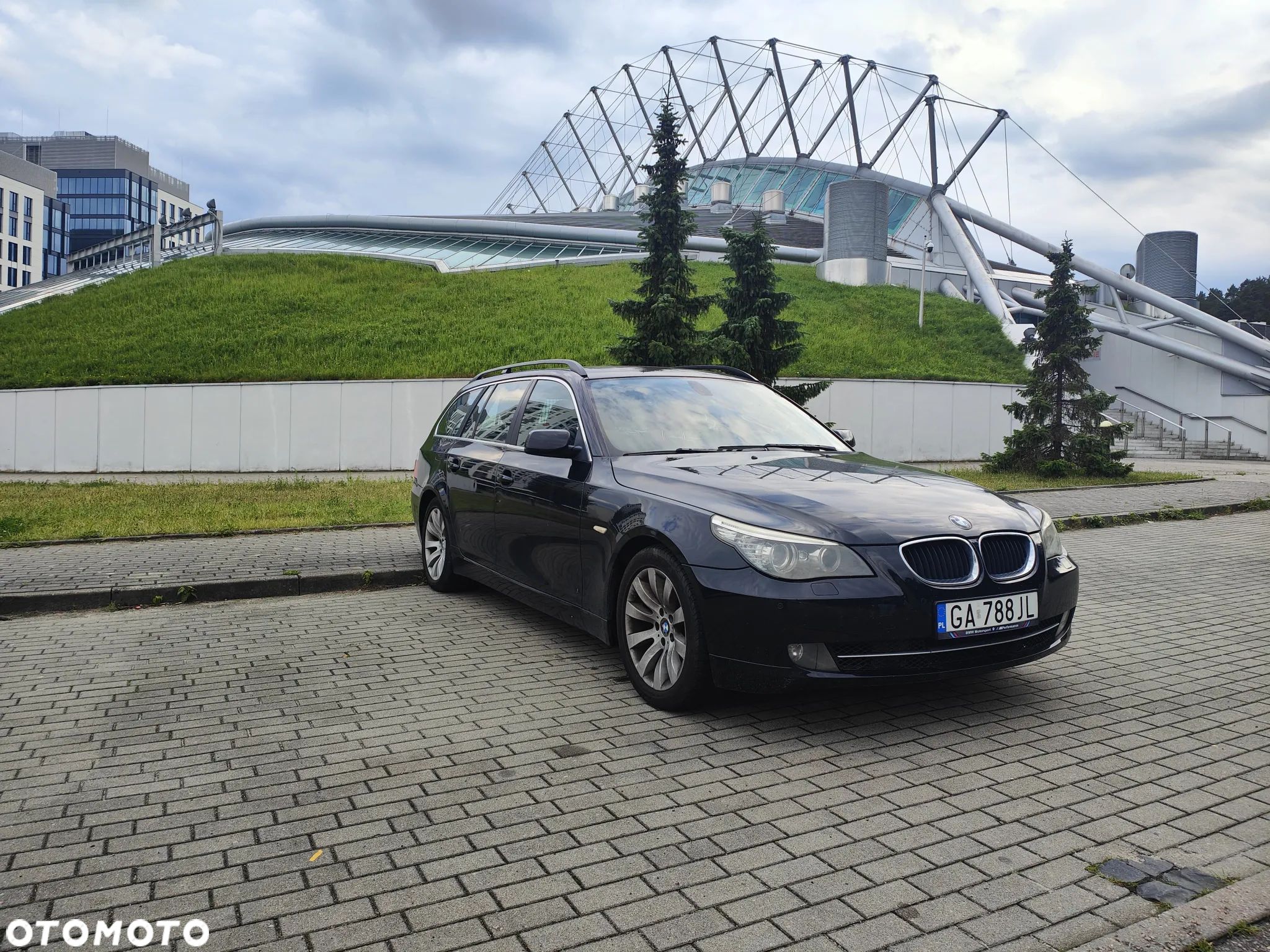 BMW Seria 5 520d Touring - 1