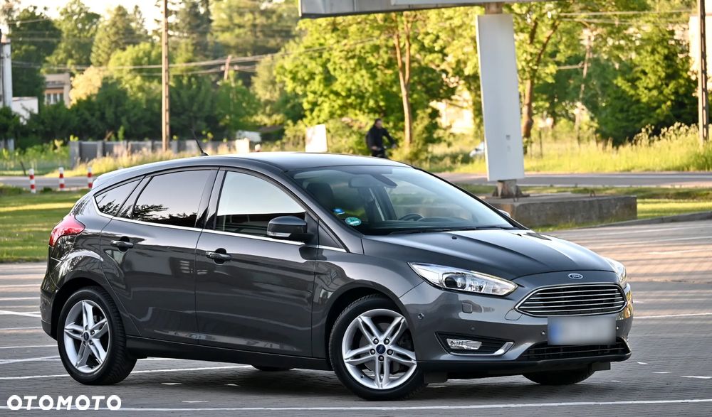 Ford Focus 1.5 EcoBoost Titanium X - 4