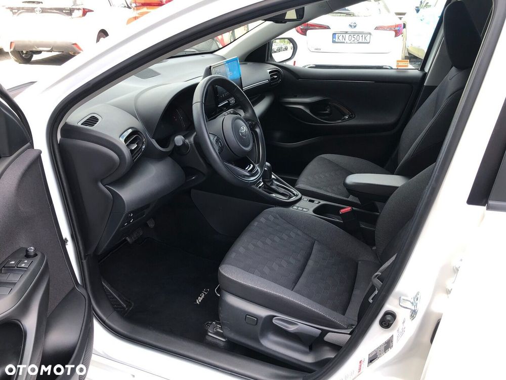 Toyota Yaris Hybrid 1.5 Style - 9