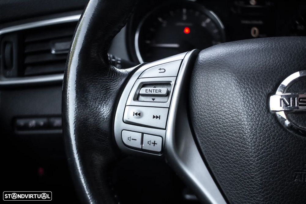 Nissan X-Trail 1.6 dCi N-Connecta - 13