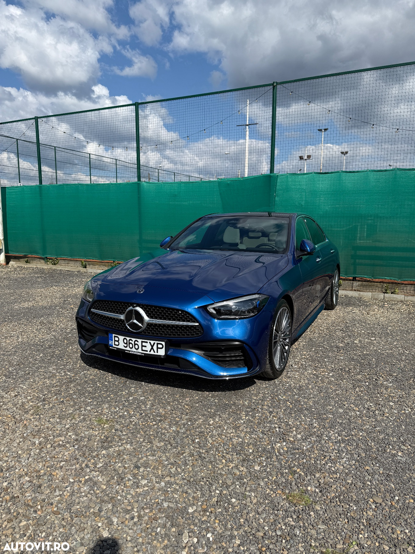 Mercedes-Benz C - 9