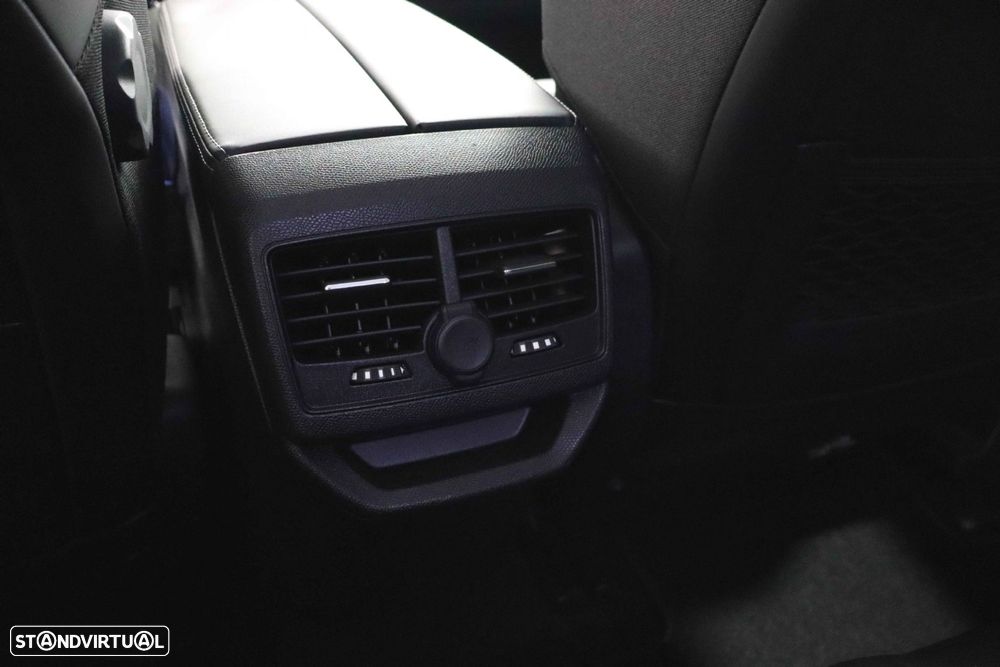 Peugeot 3008 1.5 BlueHDi Allure - 38