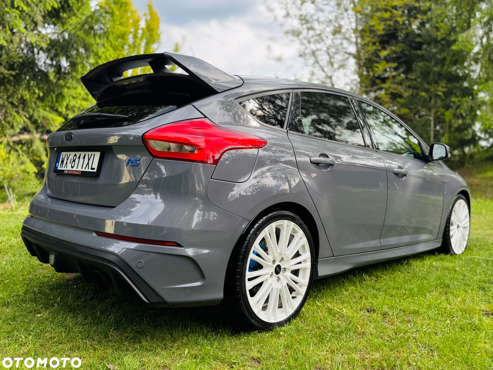 Ford Focus 2.3 EcoBoost RS - 12