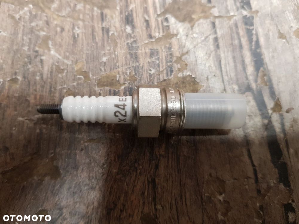 Świeca zapłonowa Denso X24ESR-U zestaw 10 sztuk Honda 98069-58726 - 5