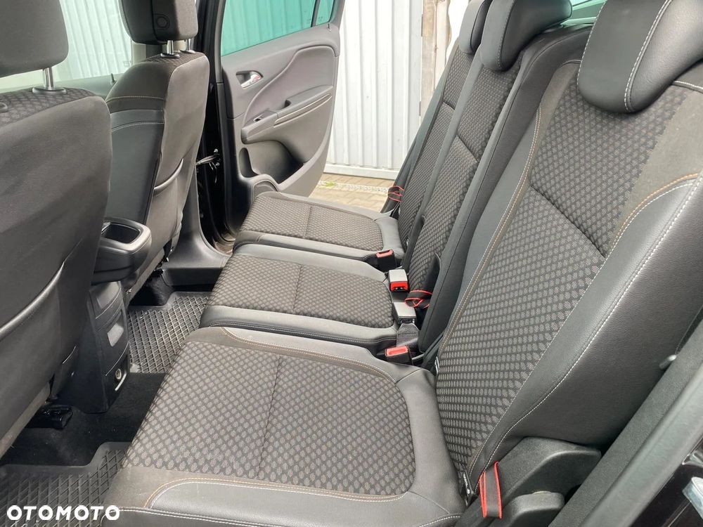 Opel Zafira - 3