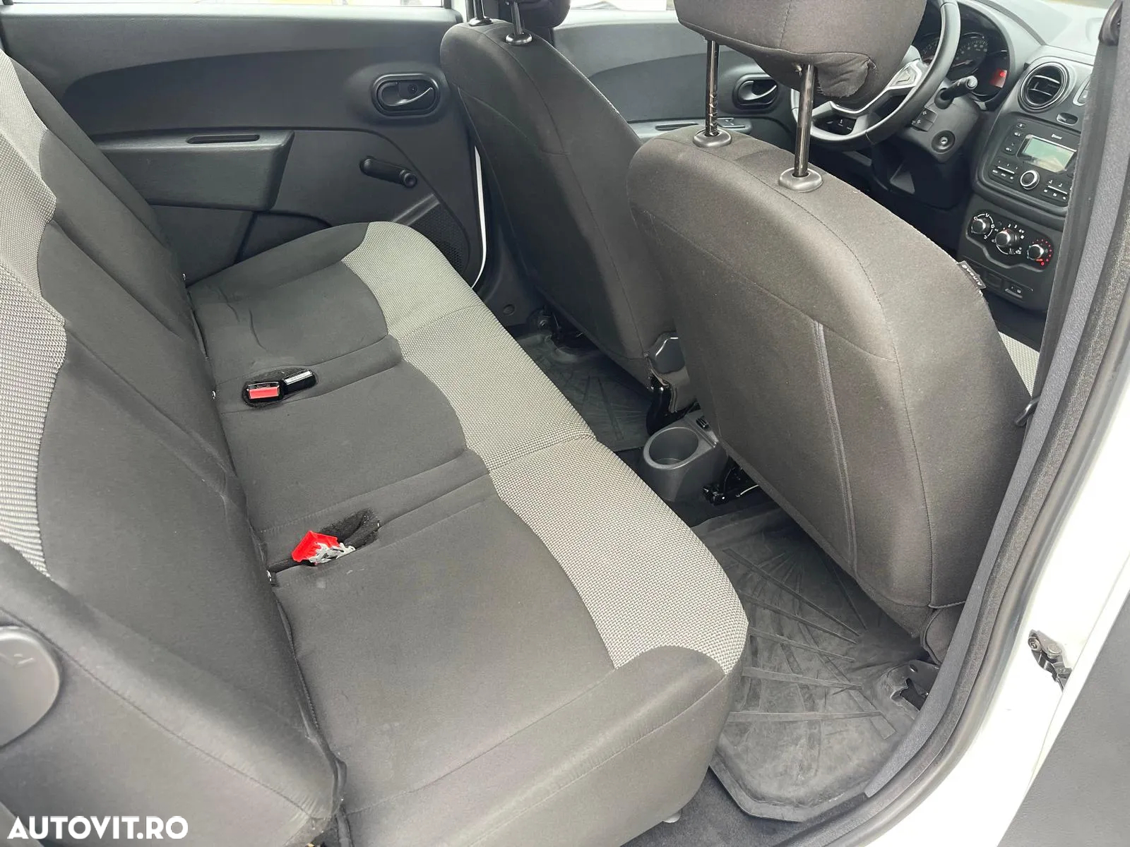 Dacia Lodgy 1.5 Blue dCi Ambiance - 9
